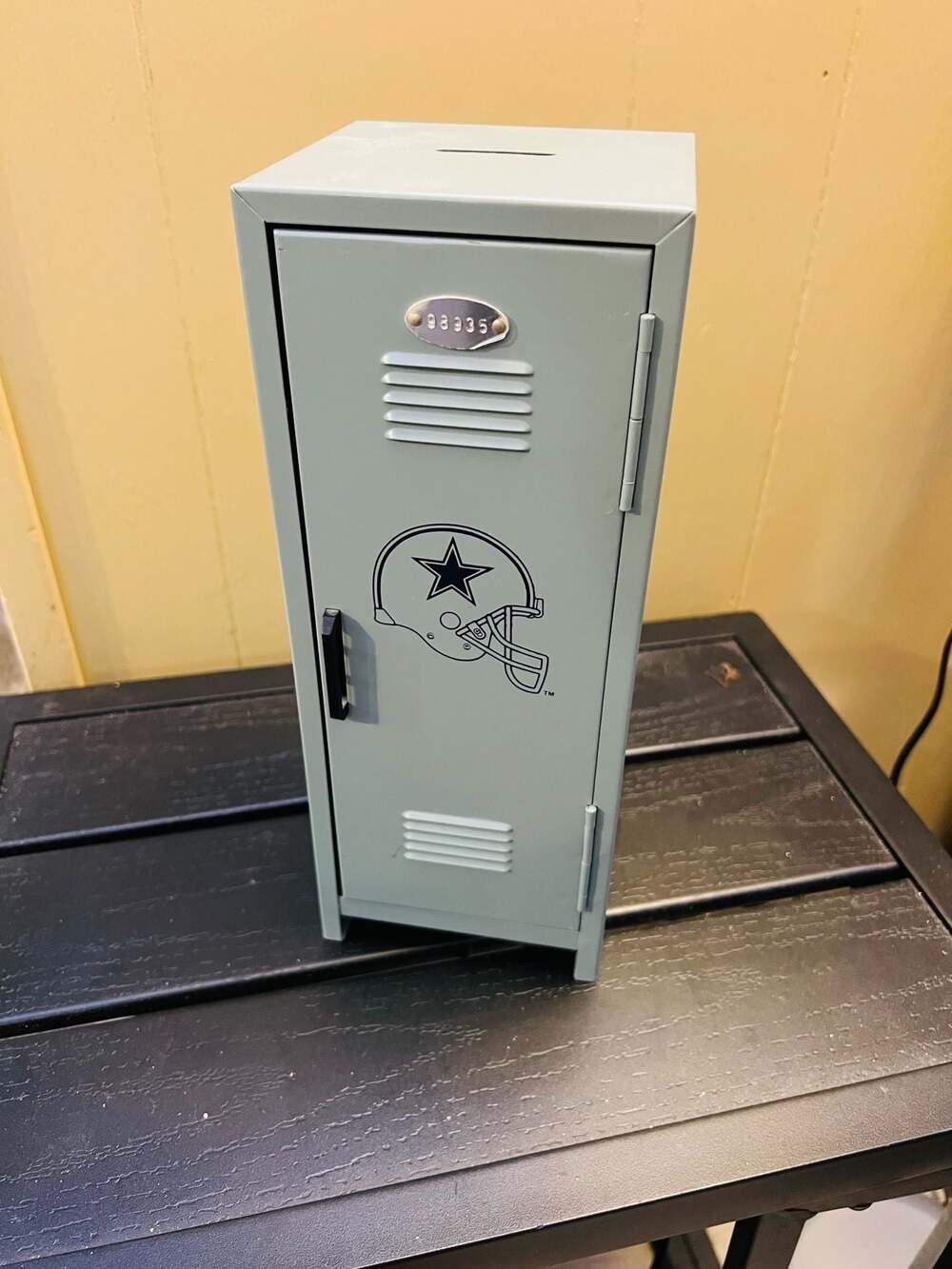 Vintage Dallas Cowboys Metal Mini Locker Piggy Bank Storage Organizer